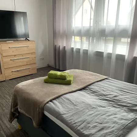 Moeblierte 4-zimmer Apartament