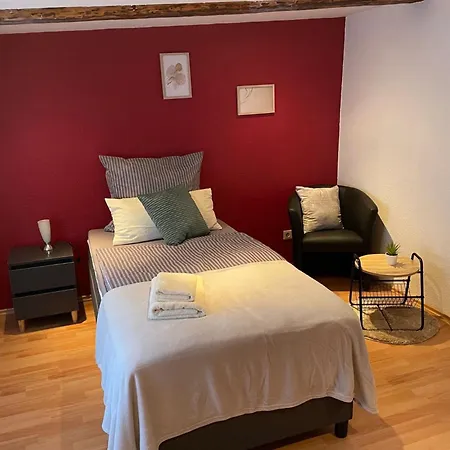 Moeblierte 4-zimmer Apartmán