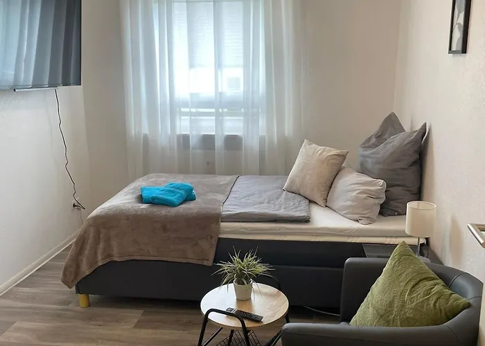 Апартаменты Moeblierte 4-zimmer Bilshausen